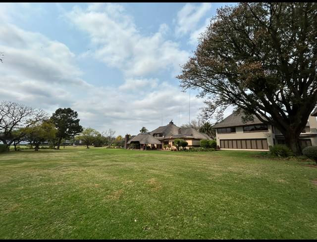 4 BEDROOM HOUSE FOR SALE IN BROEDERSTROOM